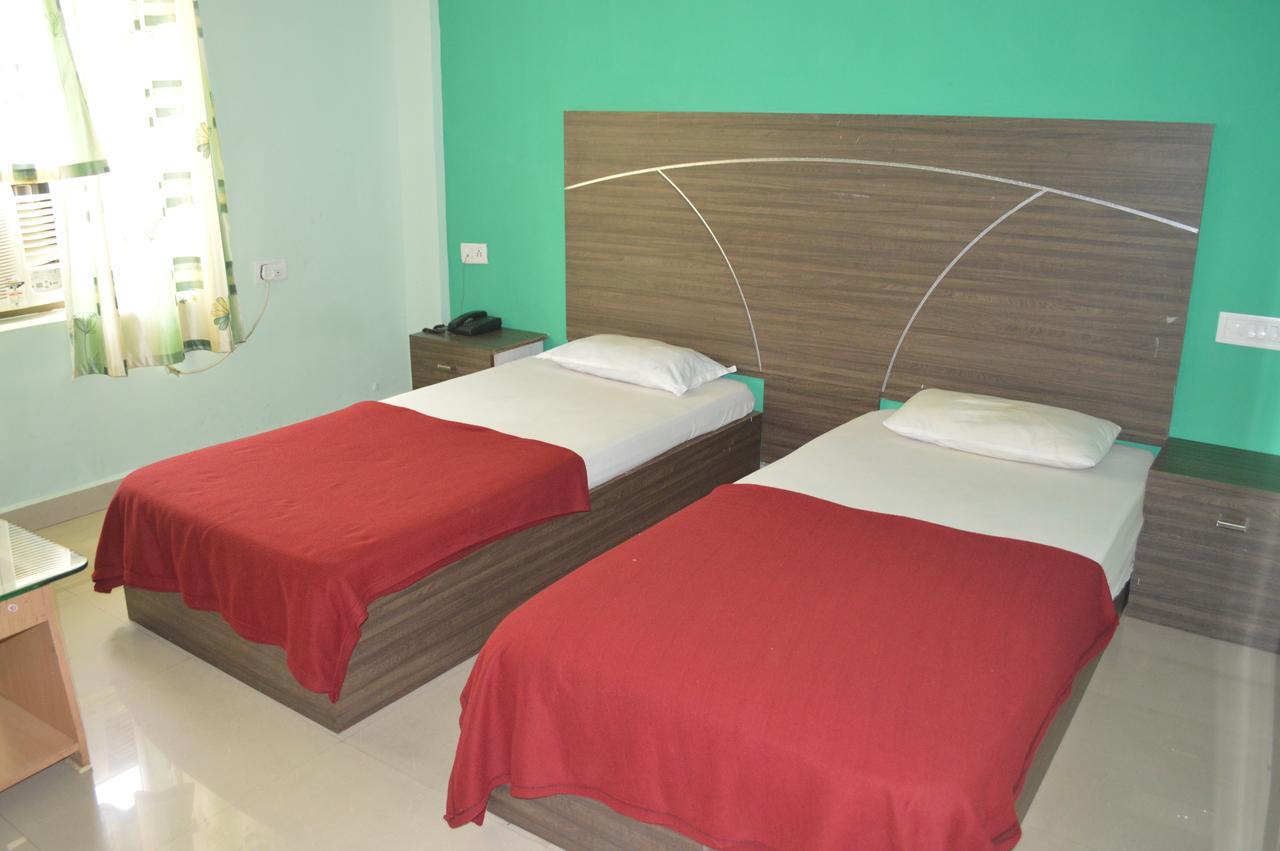 Hotel City Palace Brahmapur Bilik gambar